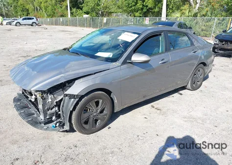 2022 Hyundai Elantra Sel from USA, damaged, VIN KMHLS4AG9NU250049